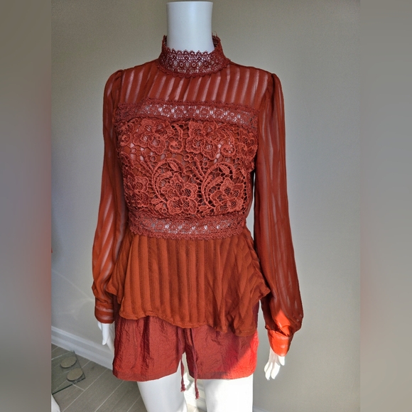 Tops - Elegant Lace Detail Rust Top